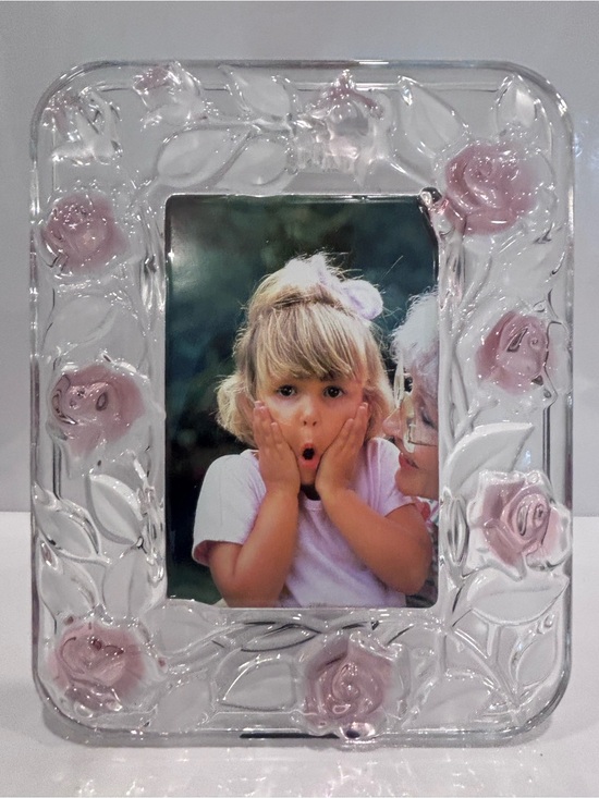 Mikasa Other - Vintage mikasa Bella Rosa pink frost 4x6 art glass picture frame sa911/826 w box